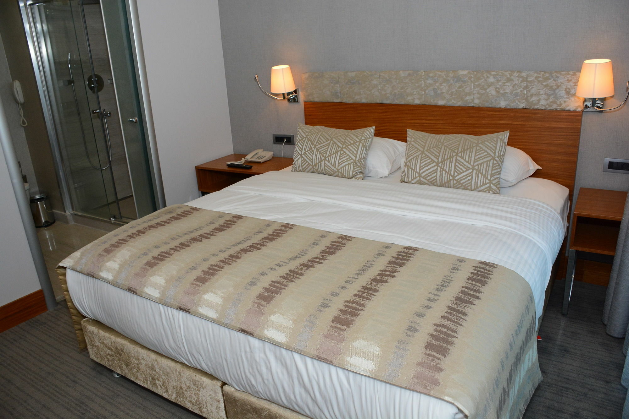 Discovery Hotel Istambul Exterior foto