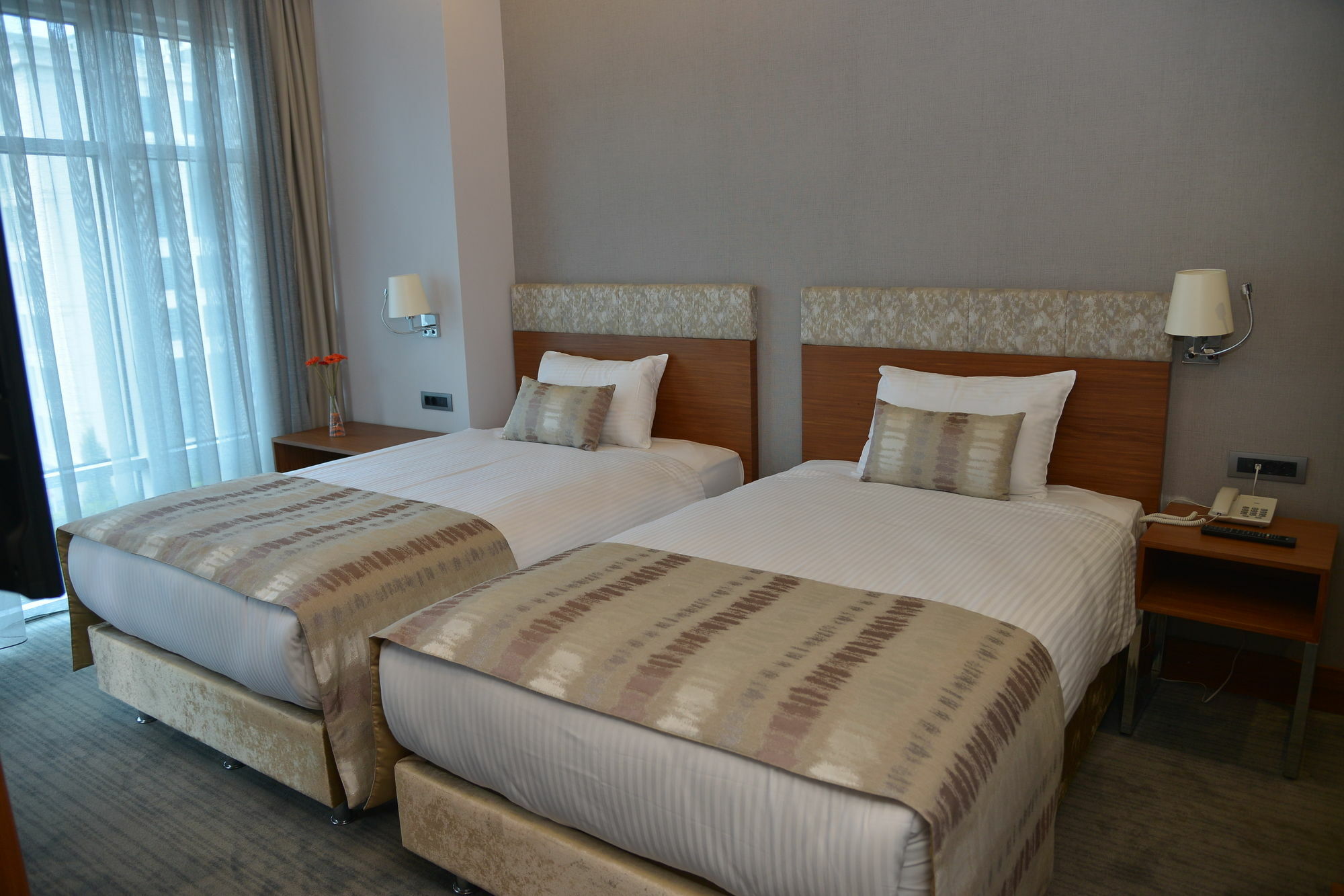 Discovery Hotel Istambul Exterior foto